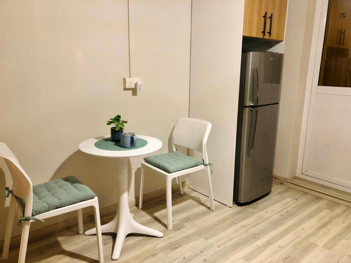 Ibiza Apartment - 150M From The Beach Flic en Flac Exterior photo